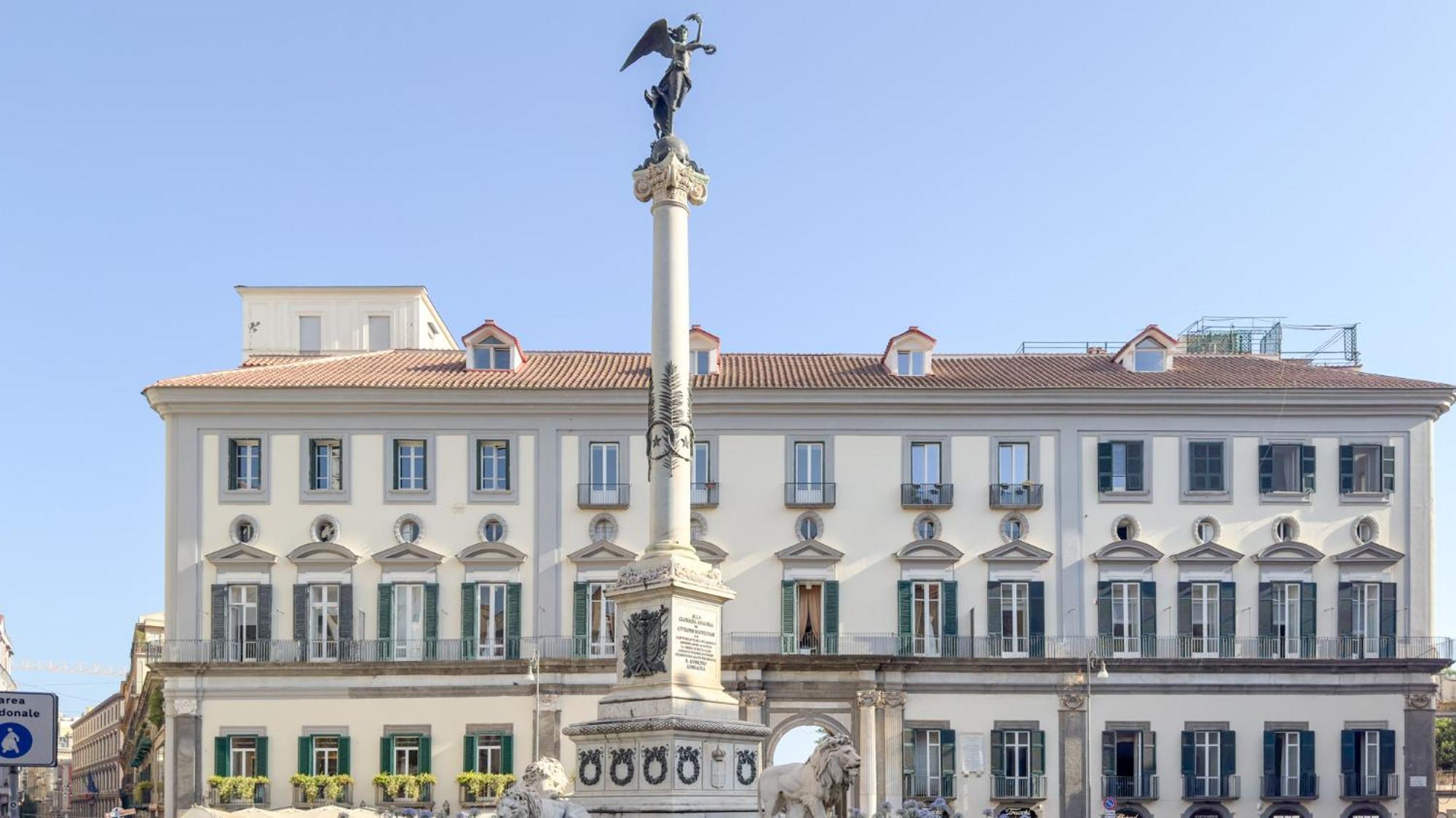 Hotel Don Vittorio A Chiaia Neapel Exterior foto