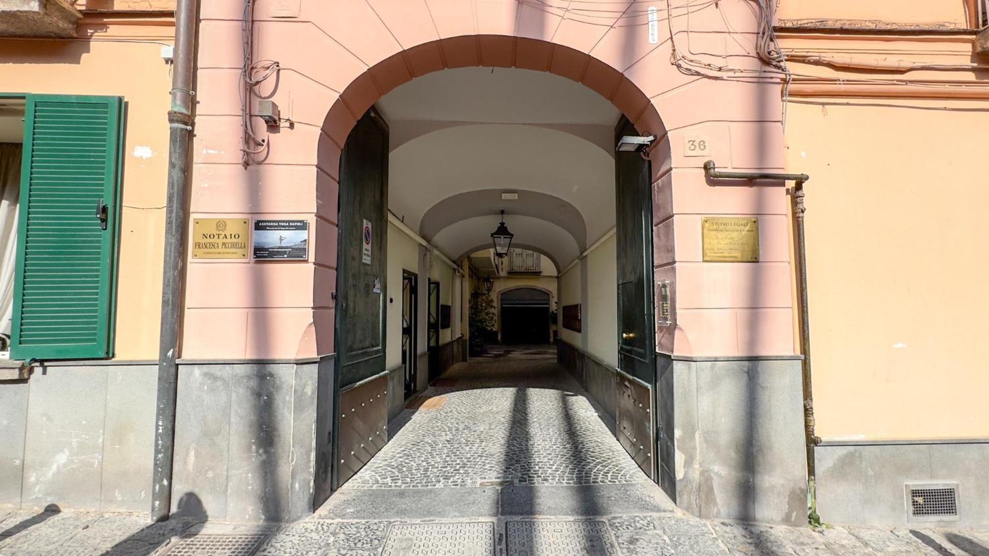 Hotel Don Vittorio A Chiaia Neapel Exterior foto