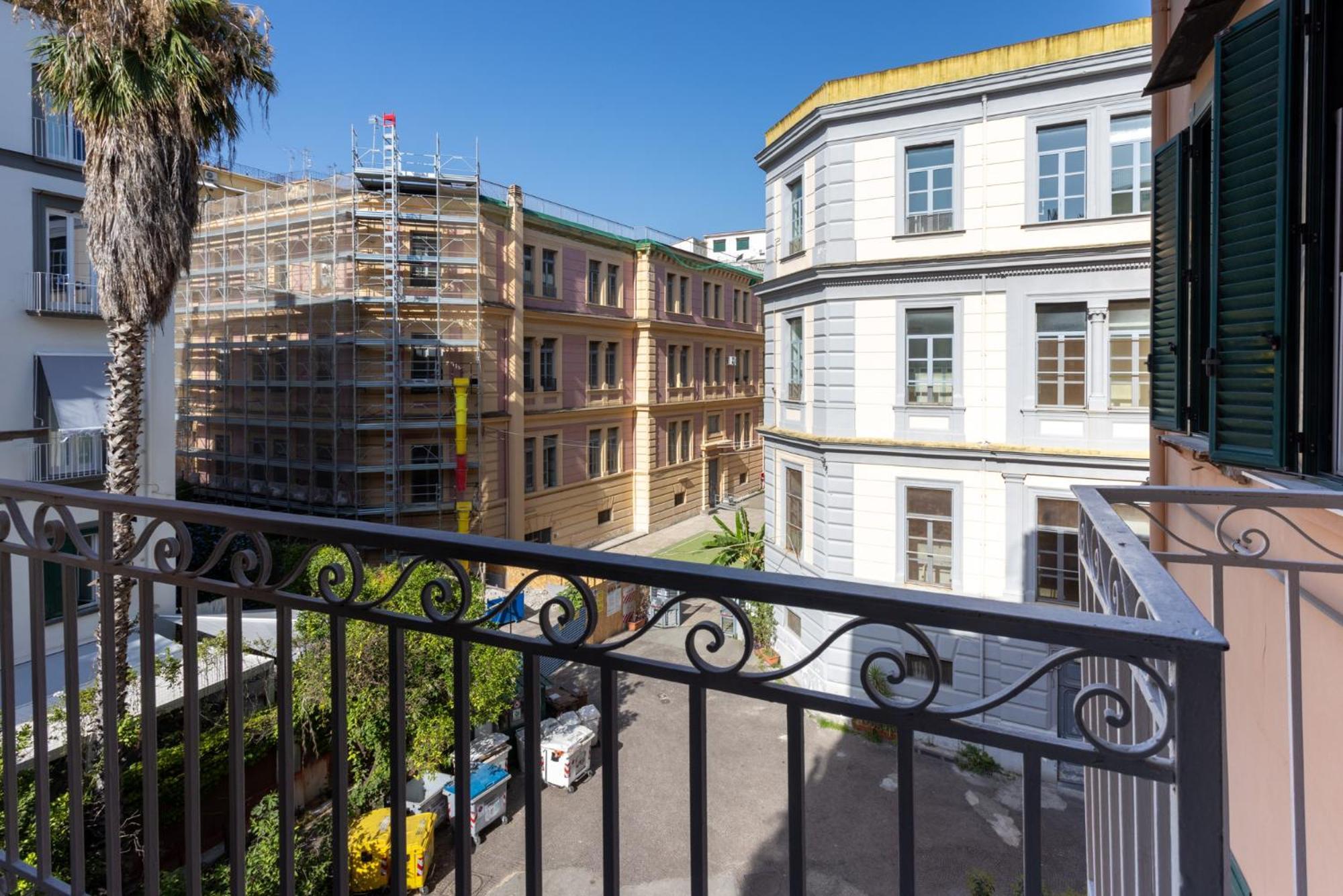 Hotel Don Vittorio A Chiaia Neapel Exterior foto