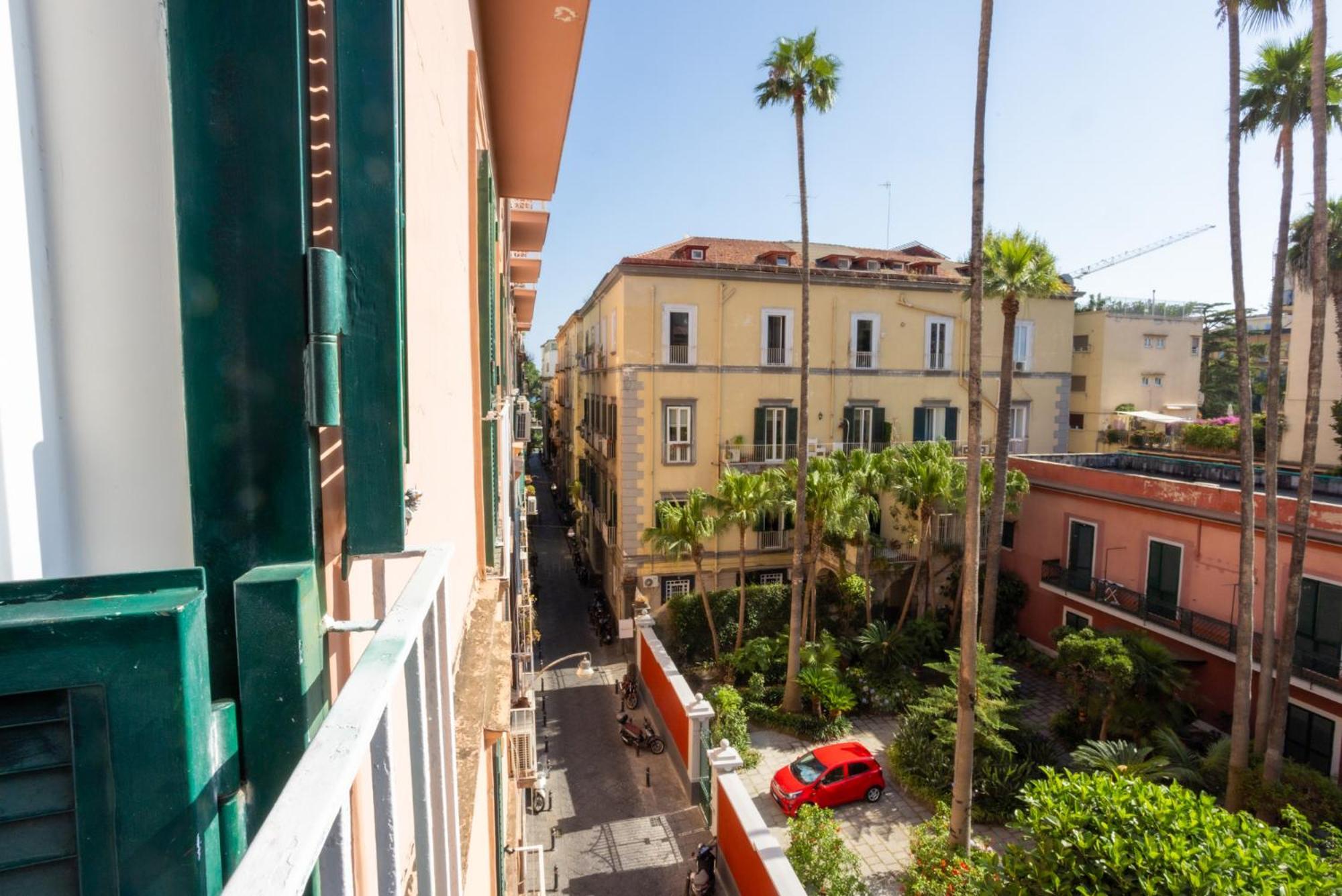 Hotel Don Vittorio A Chiaia Neapel Exterior foto