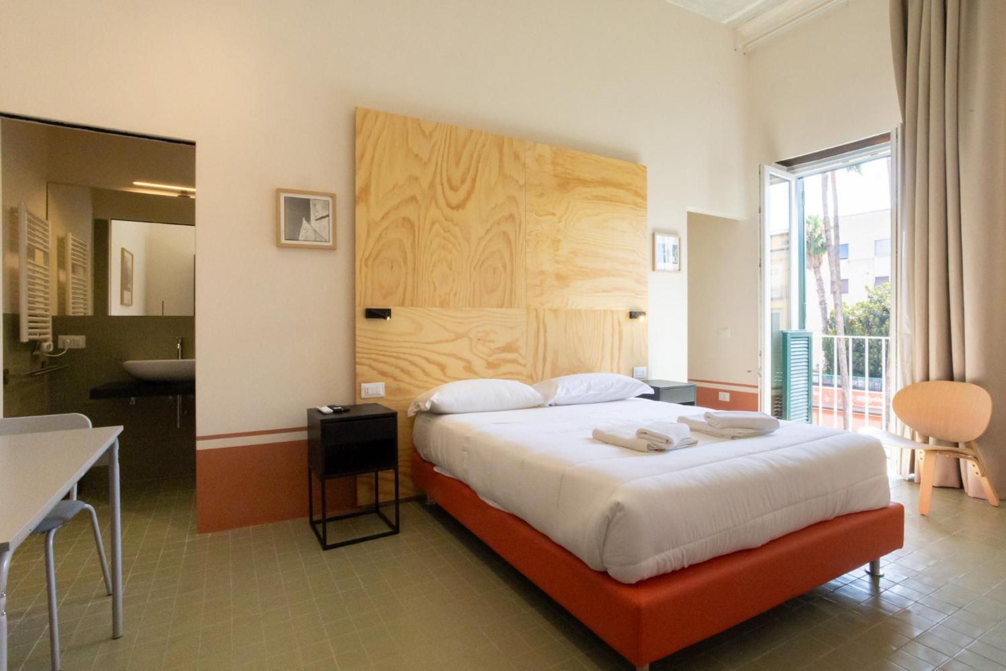 Hotel Don Vittorio A Chiaia Neapel Exterior foto